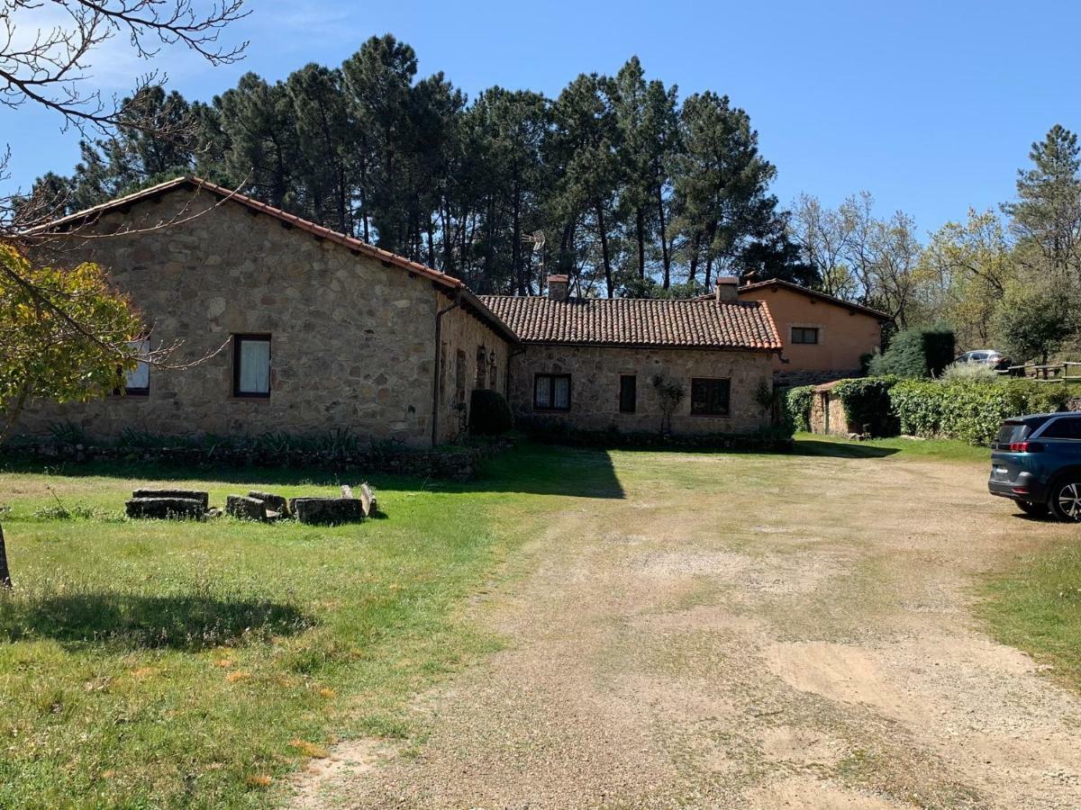 Casa Rural Los Robles Acebo Exterior foto